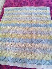 new hand knitted baby blanket