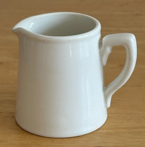 Vintage small sadler - sadler, jug