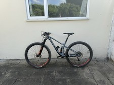 Virtually New Condition 2018