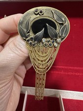 Collectible Vintage Signed "MARENA HANDERBEIT” Oval Brooch / Pendant