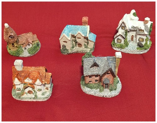 Museum collection houses - 5,