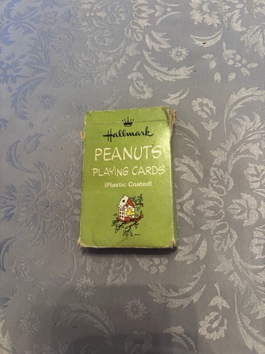 Hallmark peanuts vintage - peanuts,