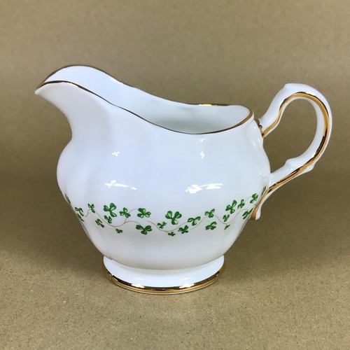 Vintage royal tara shamrock - royal,