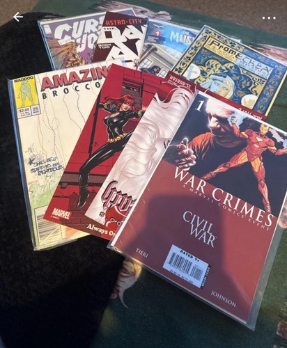 Marvel mixed comic - comic, book
