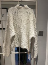 Cream Cable Design Ladies