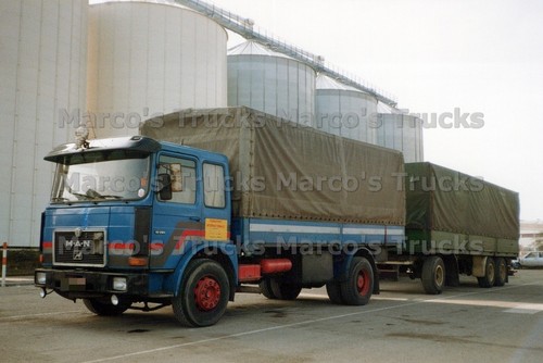 Truck photo man 19281 drawbar - man,