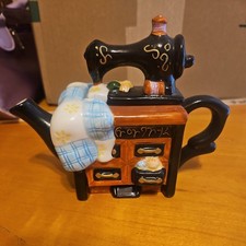 Tiny tea pot ceramic - tiny,