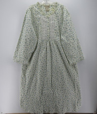 VINTAGE Laura Ashley Sleep
