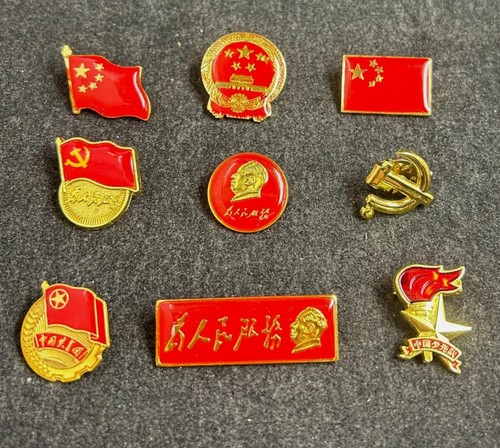 Badges mao national - badges:, mao,national