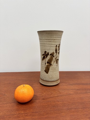 Studio pottery vase mwdwl - studio,