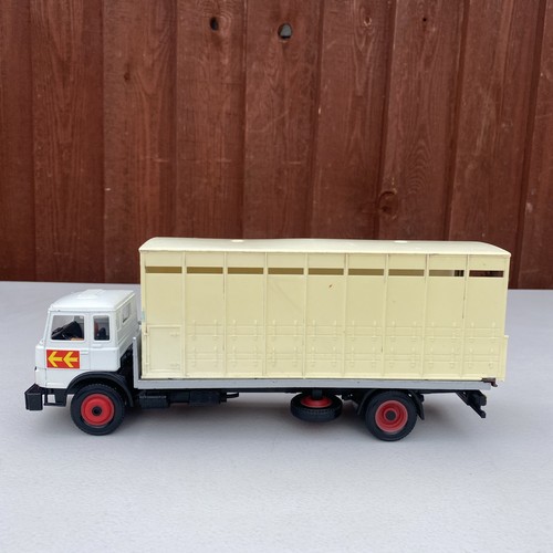 Britains farm livestock - 1:32,