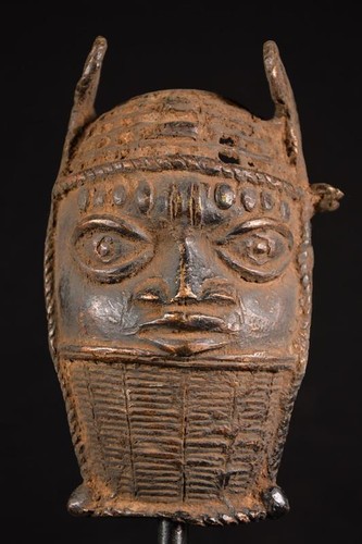 Bronze primitive benin - primitive,
