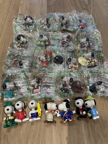 Snoopy world tour - snoopy,