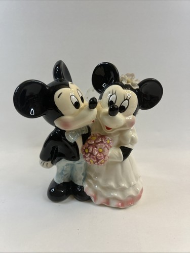 Disney japan mickey and minnie - mickey,