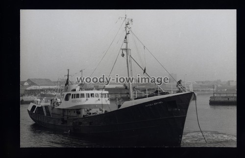 Tr328 lowestoft trawler - tr328,