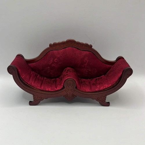 Dolls house luxury red - dolls,