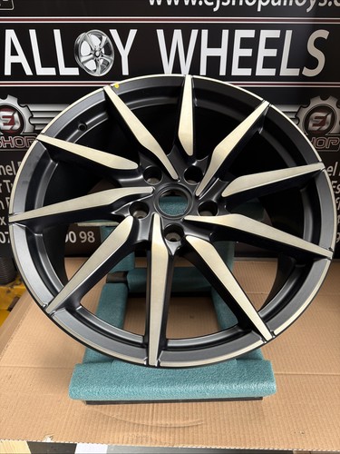 Aston martin alloy - martin,