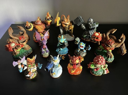 Skylanders giants figures - skylanders,