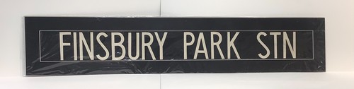 Finsbury park stn mounted - stn,
