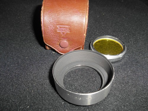 Minolta lens hood - hood, with