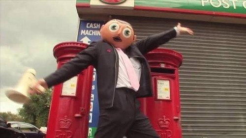 Frank sidebottom bus - sidebottom,