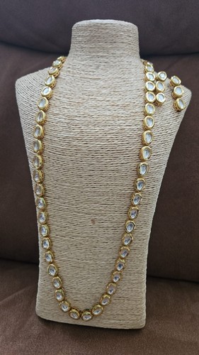 Indian jewellery set kundan