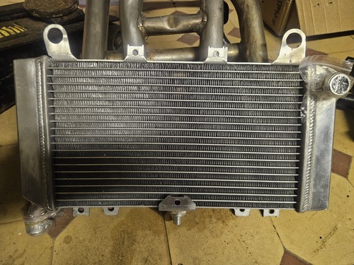 Kawasaki zzr 600 radiator - zzr,