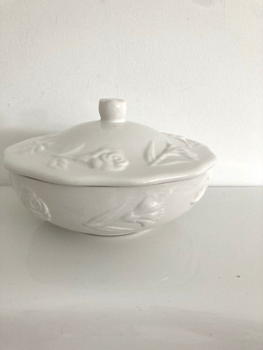 Vintage white lidded powder - vintage,