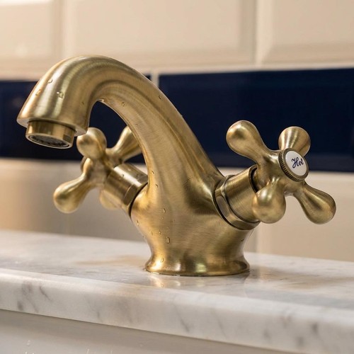 Bathroom sink tap - bathroom, mounted