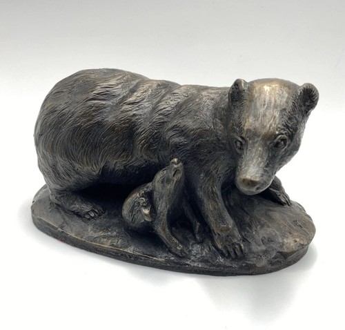 Cast bronze bear and cub - bronze,