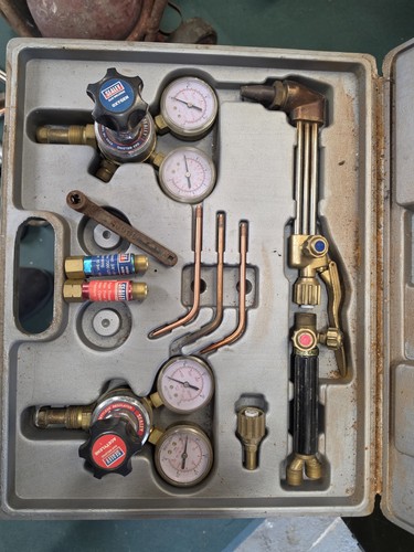 Oxy acetylene lightweight - oxy,