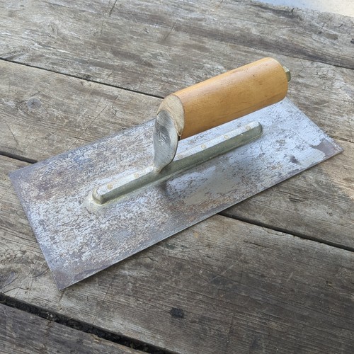 Tyzack laying trowel - on,