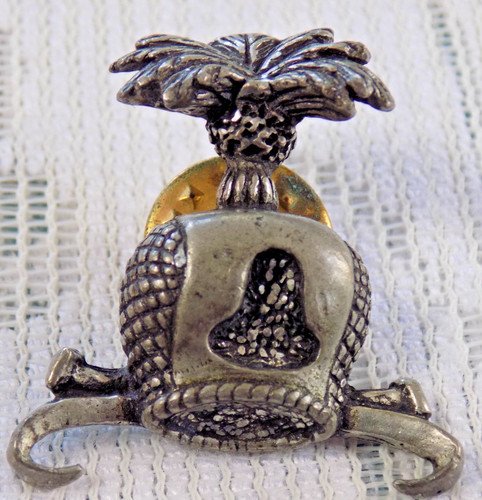 Falcon hood pin cap - falcon,