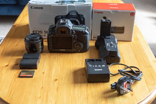 Canon mark iii bundle - canon, 5d