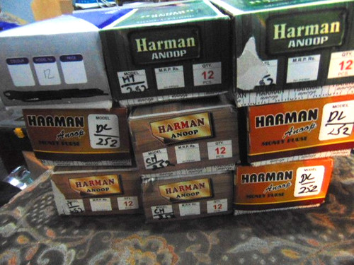 Job lot 100 assorted - job,