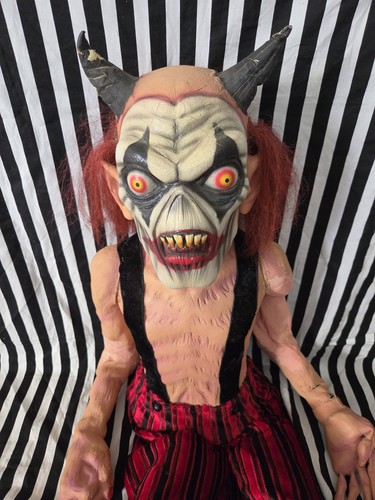 Spirit halloween sitting demon - spirit,