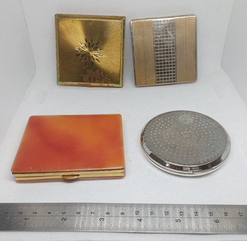 Vintage powder compacts - 4,