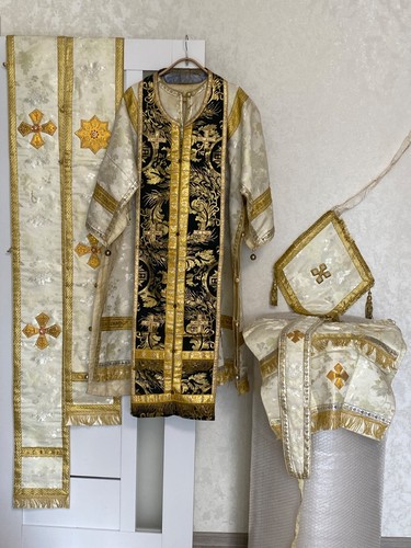 Vtg orthodox priest white - priest, gold