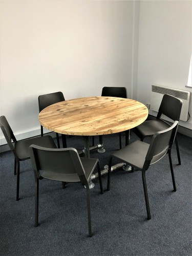 Circular round table custom - round,