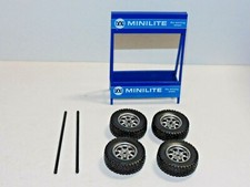 IXO MINILITE WHEEL SET OF 4 WITH STAND & TYRES 1/18 SET001W