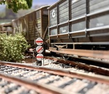OO Gauge Triple Semaphore