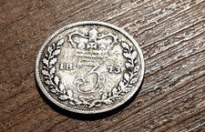 VICTORIA SOLID SILVER