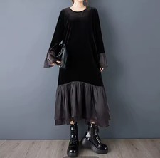 Evening  Black Velvet Vtg