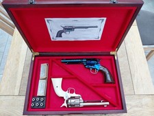 VINTAGE WOODEN PISTOL  CASE