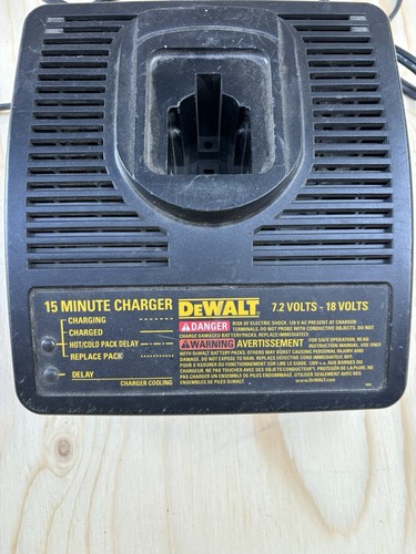 Dewalt battery charger - dewalt, dw9117