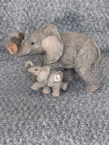 Tuskers elephants figurine - elephants,