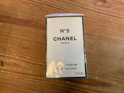 Brand new chanel - new, no5