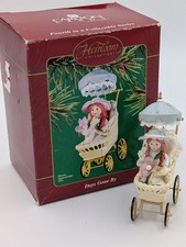 CARLTON CARDS ORNAMENT HEIRLOOM COLLECTION DAYS GONE BY DOLL IN CARRIAGE IOB