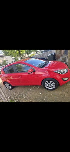 Hyundai i20 breaking wheel - breaking,