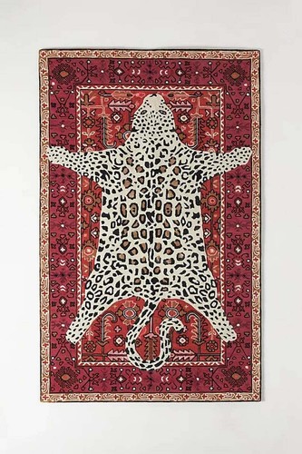Hand tufted leopard animal - hand,
